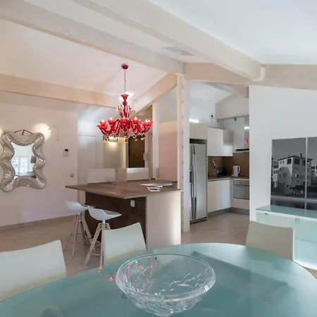 Delice A * Saint-Tropez