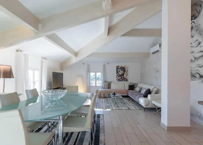 Delice A Apartment *